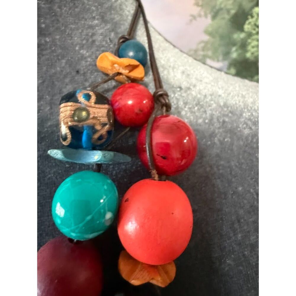 vintage Chico'sWood, Glass. Resin Two Stand Statement Leather Necklace - Picture 5 of 6